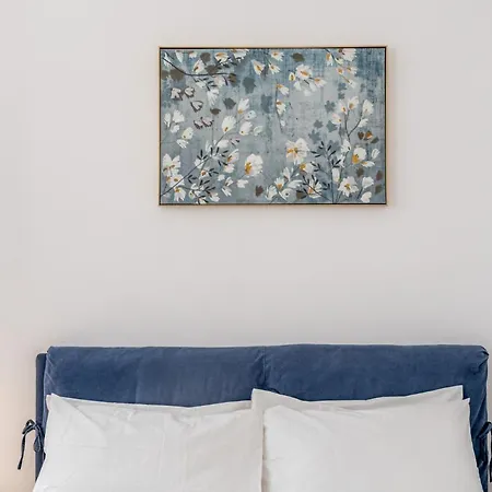 Апартаменты Easylife - Colorful In Porta Venezia District Милан