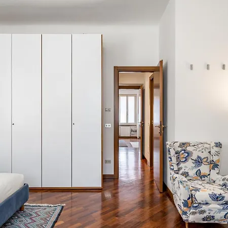 Easylife - Colorful In Porta Venezia District Appartamento
